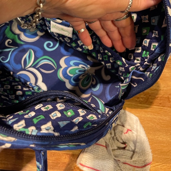 Vera Bradley “Mediterranean” Bowler Bag w/Crossbody Wallet - Picture 12 of 16